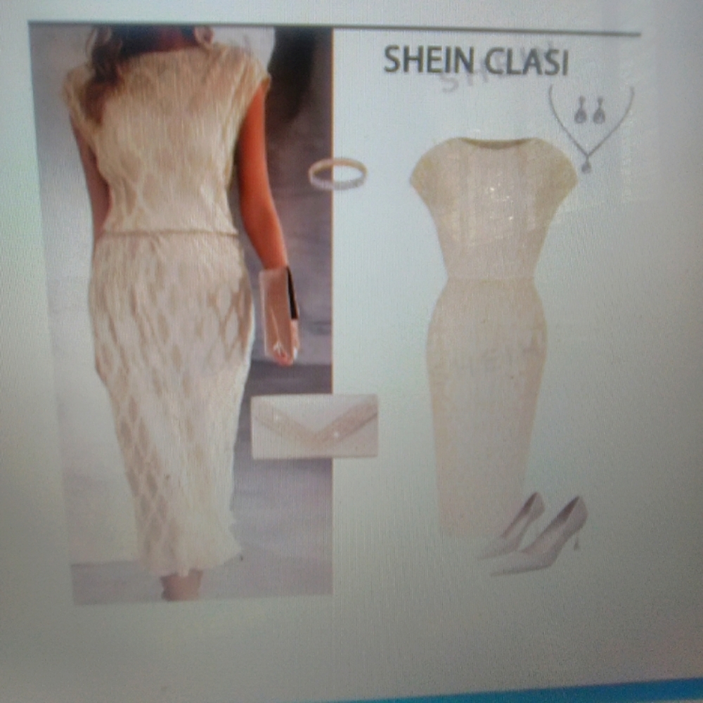 Elegant Cream Skirt Set